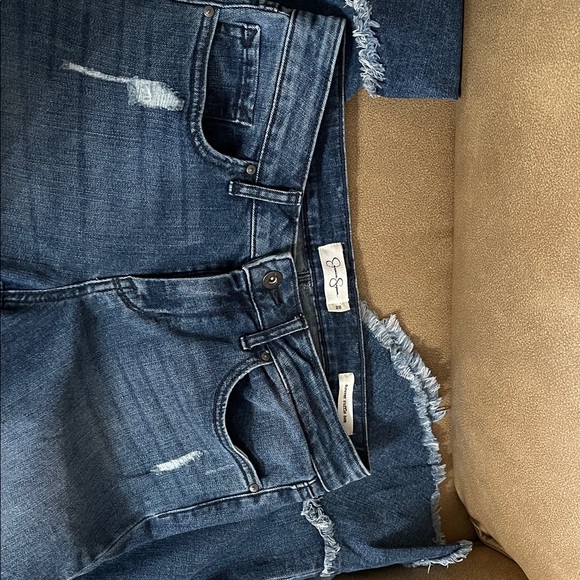 Jessica Simpson “Forever Ruffle Hem” - Picture 2 of 4